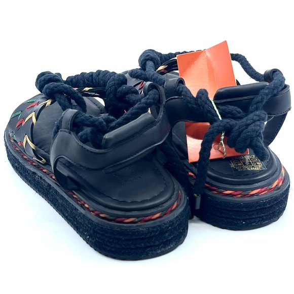 FARM RIO BLACK ROPE TIE FLATFORM SANDALS - Picture 4 of 7